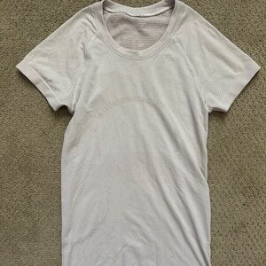 Lululemon Swiftly Tech Short-Sleeve Shirt